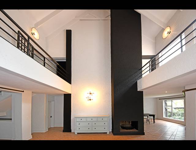 410M² OFFICE TO LET IN FERNDALE